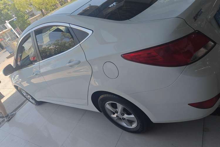 Used Hyundai Verna 2014 1.4L Automatic Smart GLS
