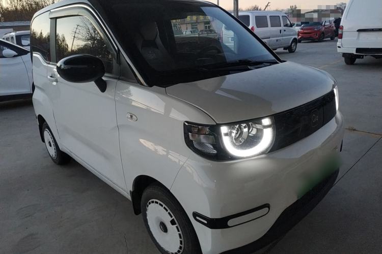 Used Chery QQ Ice Cream 2022 170km Sundae Phosphate Lithium-Ion