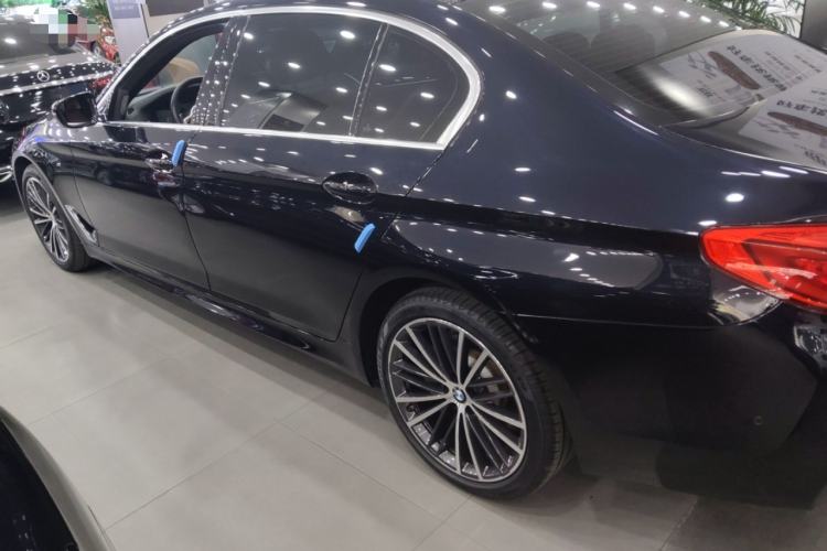 Used BMW 5 Series 2020 530Li Luxury Edition M Sport Package
