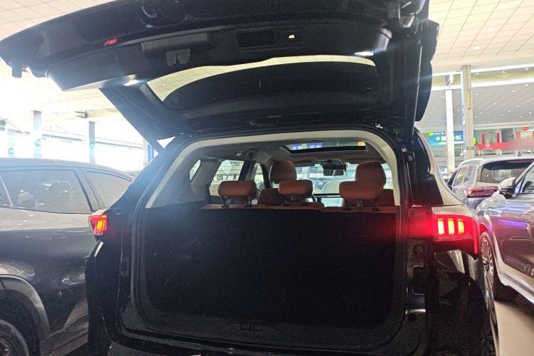 Used  Shanhai L7 2024 1.5T 120 km ULTRA 5-seater
