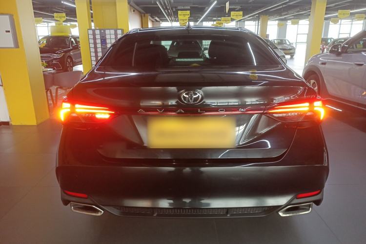 Used Toyota Avalon 2022 2.0L Luxury Edition
