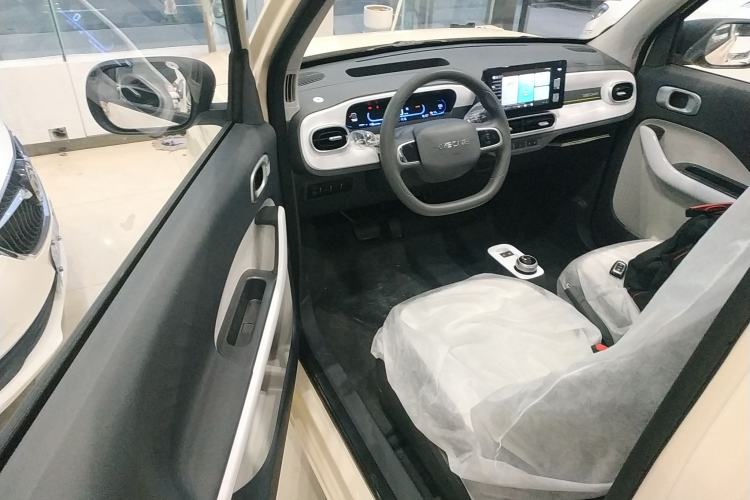 Used  Panda 2025 210 km – Yuanqi Bear
