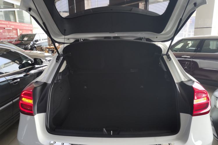 Used Mercedes-Benz GLA 2015 GLA 220 4MATIC Fashion Model