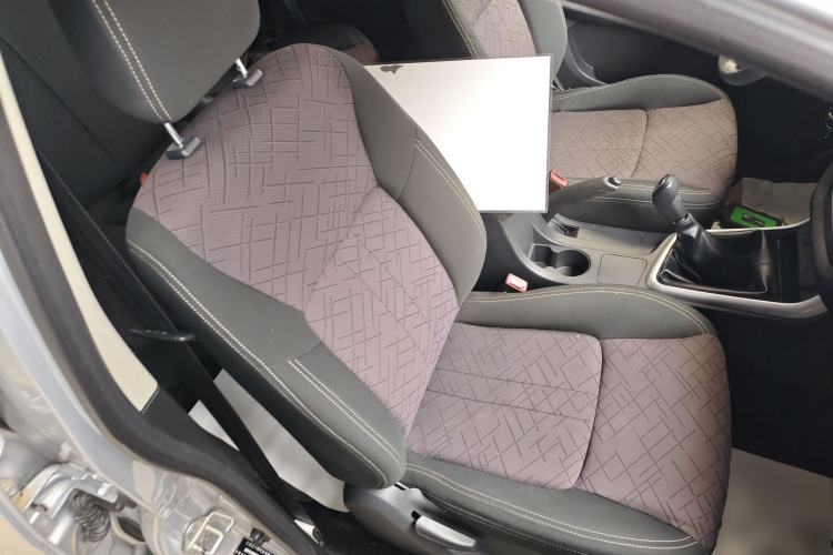 Used Isuzu JLM 2022 2.8T Classic Diesel Two-Wheel Drive Comfort Version with Standard Wheelbase – JE493ZLQ6E
