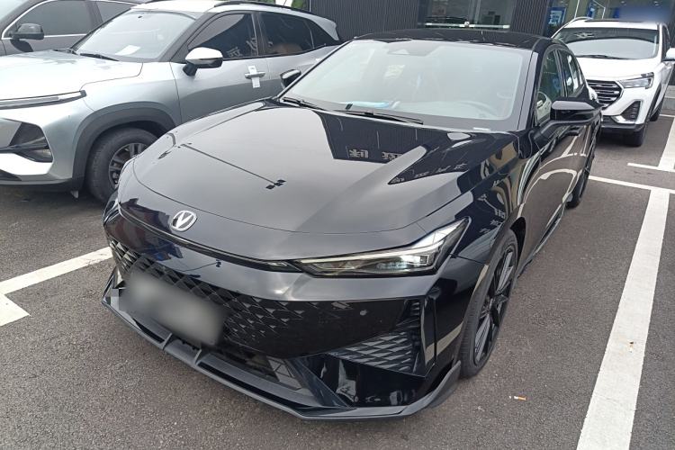 Used Changan UNI-V 2024 1.5T Prestige Sport Edition
