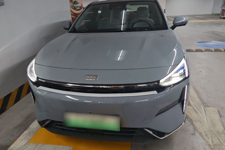 Used  L6 2024 125km PLUS Dragon Edition
