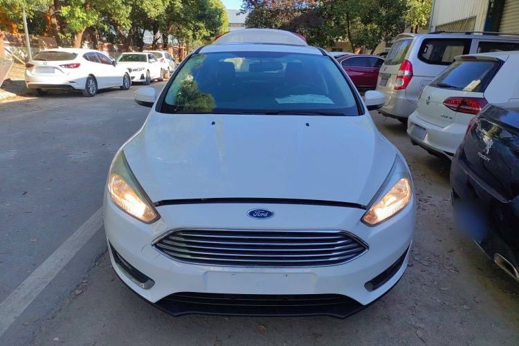 Used Ford Focus 2015 Sedan 1.6L Automatic Trend Model
