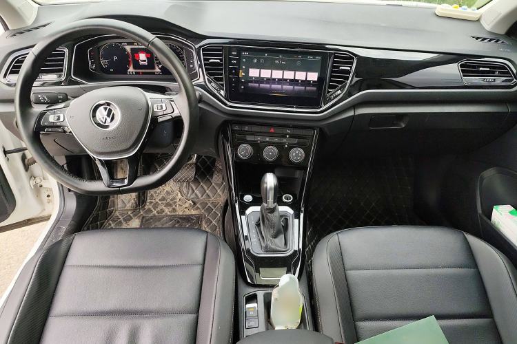 Used Volkswagen T-ROC 2022 280TSI DSG Two-Wheel Drive Comfort PLUS
