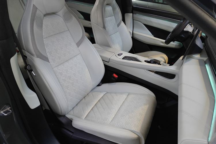 Used Zeekr 001 2024 WE Edition 100 kWh Rear-Drive
