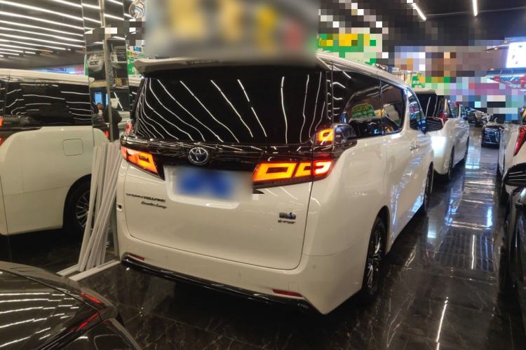 Used Toyota Vellfire 2021 Crown Dual-Engine 2.5L HV Prestige Edition
