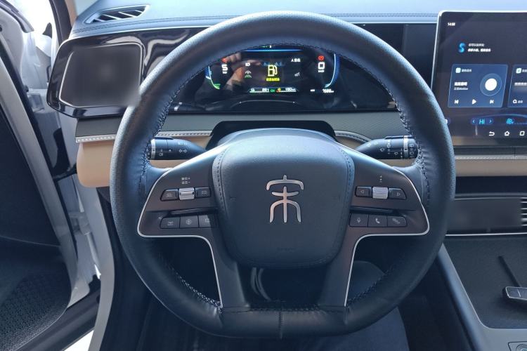 Used BYD Song Pro New Energy 2025 Second-Generation DM-i 75KM Overachiever Trim
