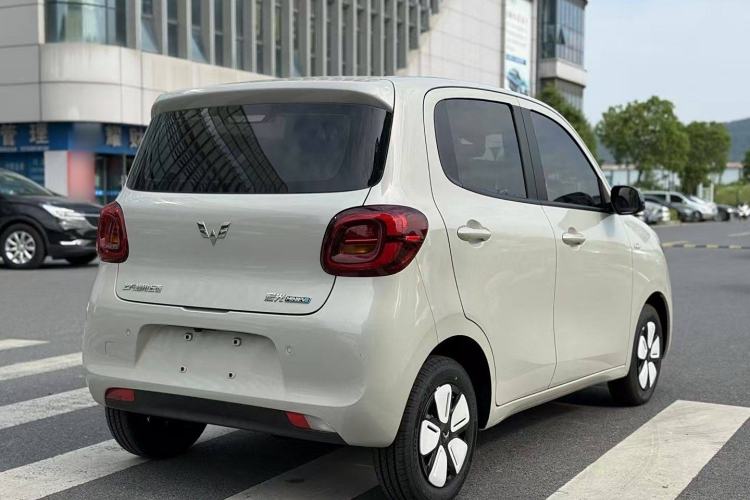 Used Wuling Hongguang MINIEV 2025 Four-Door Version Advanced Edition
