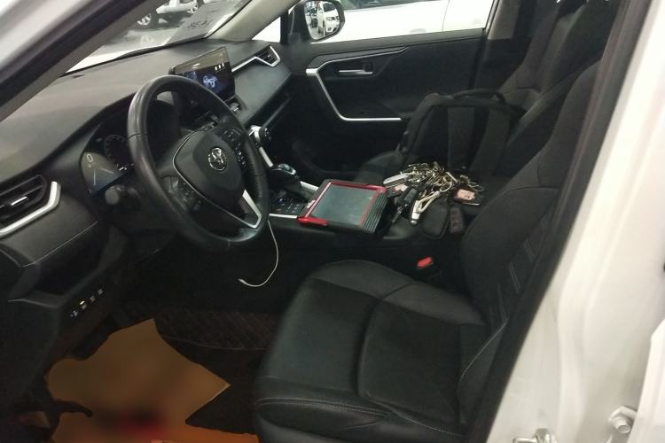 Used Toyota Wildlander 2023 2.0L CVT Four-Wheel Drive Luxury PLUS Edition
