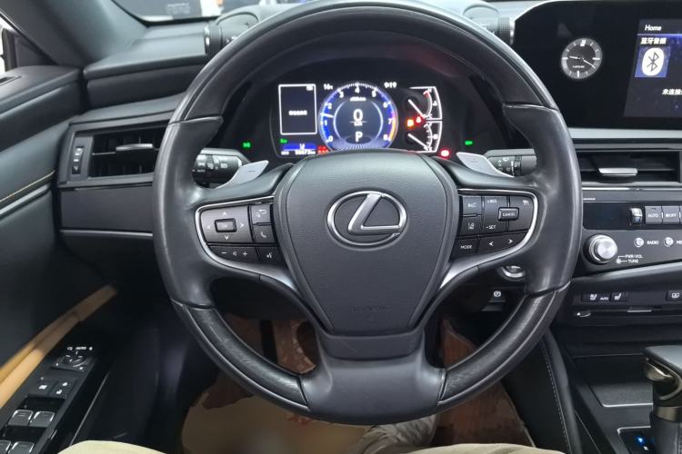 Used Lexus ES 2021 200 Luxury Edition
