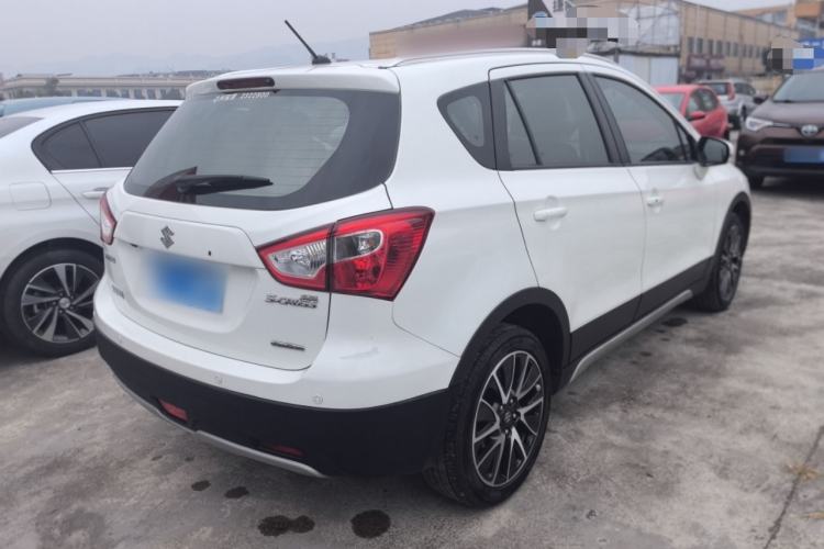 Used Suzuki S-Cross 2014 1.6L CVT Four-Wheel Drive Luxury Version
