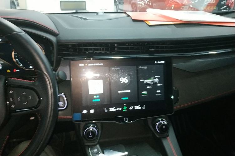 Used Lynk & Co 05 2020 2.0TD Four-Wheel Drive HypeHalo
