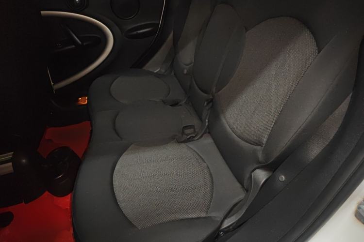 Used  Countryman 2011 1.6L ONE
