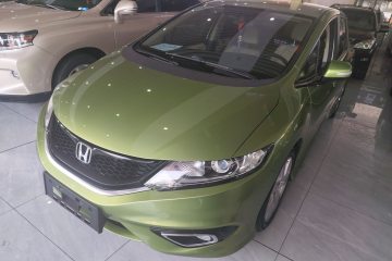 Used Honda Jade 2013 1.8L automatic Comfort version 5 seats