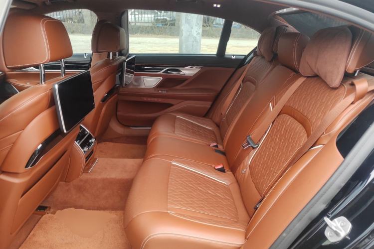 Used BMW 7 Series 2019 740Li xDrive Executive Luxury Package
