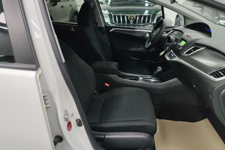 Used Honda Jade 2017 1.8L Automatic Classic Edition 5 seats