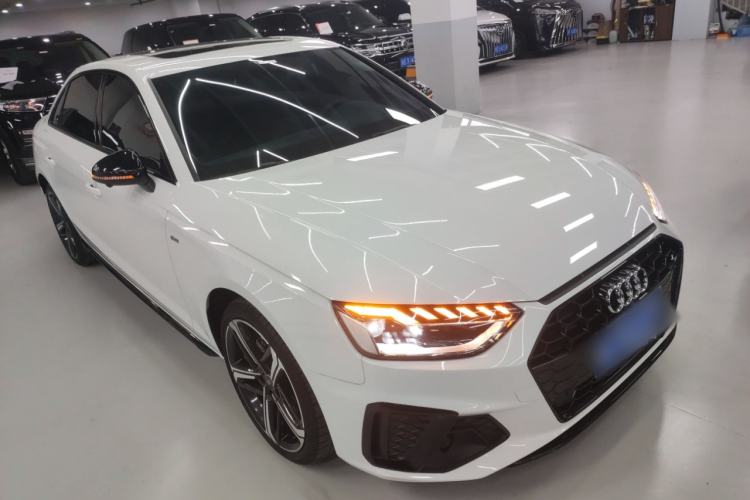 Used Audi A4L 2024 40 TFSI Luxury Dynamic Edition
