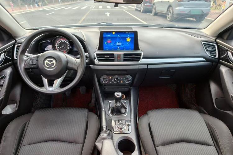 Used Mazda Mazda 3 Axela 2016 Sedan 1.5L Manual Comfort Model
