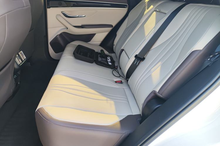 Used BYD Song PLUS New Energy 2024 Honor Edition EV 520km Premium Model