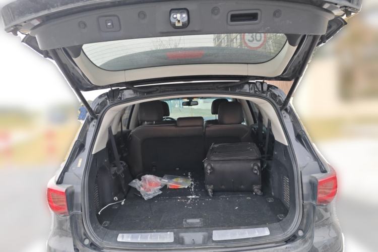 Used Infiniti QX60 2016 2.5 S/C Hybrid Two-Wheel-Drive Excellence Edition China V Standard
