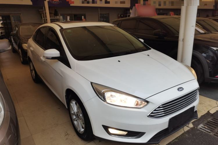 Used Ford Focus 2017 Sedan 1.6L Automatic Fashion Edition Smart Drive Version
