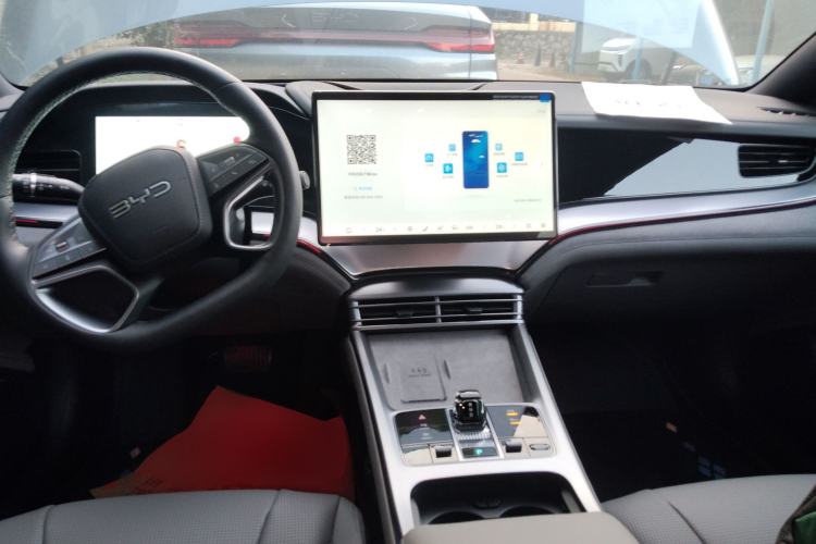 Used BYD Seal 07 DM-i 2025 DM-i 1.5L 125km Prestige Model
