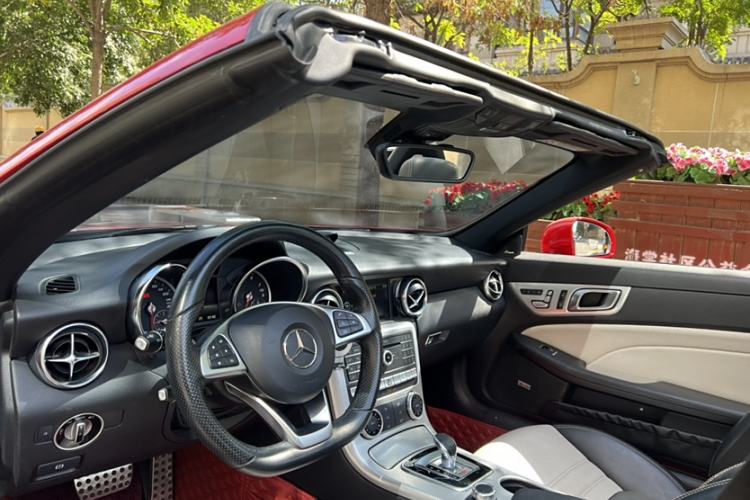 Used Mercedes-Benz SLC 2016 SLC 200 Fashion Model
