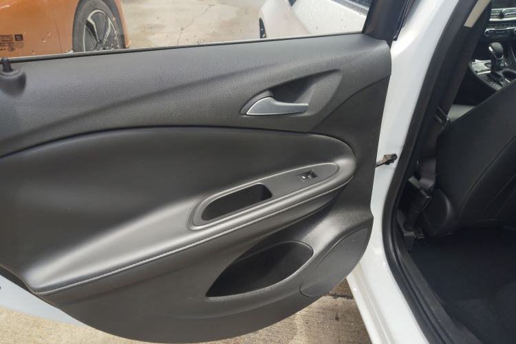 Used Buick Verano 2017 Sedan 20T Dual-Clutch Elite Model
