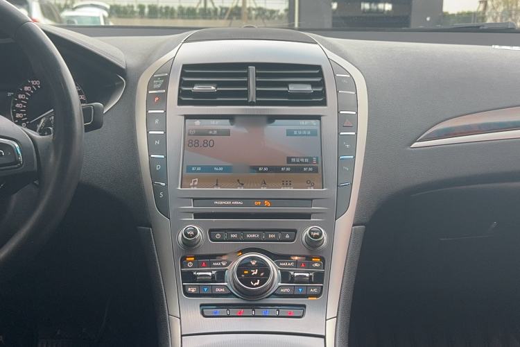 Used Lincoln MKZ 2017 2.0T Luxury Edition