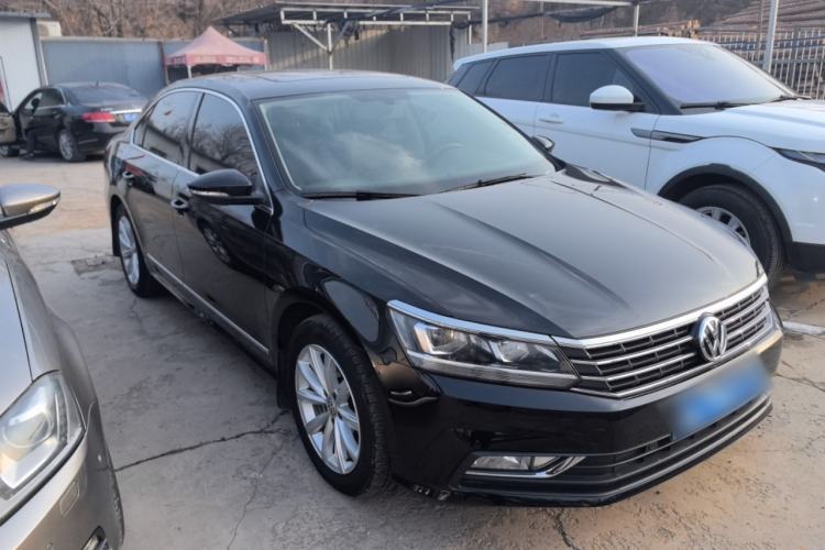 Used Volkswagen Passat 2017 330TSI DSG Luxury Edition
