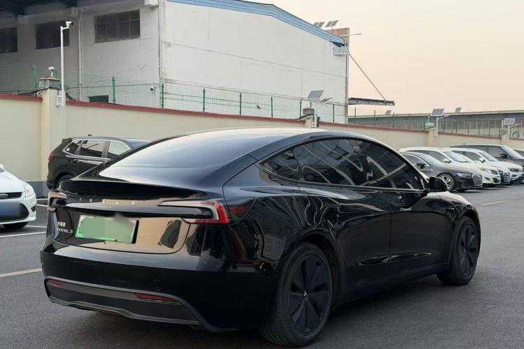 Used Tesla Model 3 2023 Rear-Wheel-Drive Version