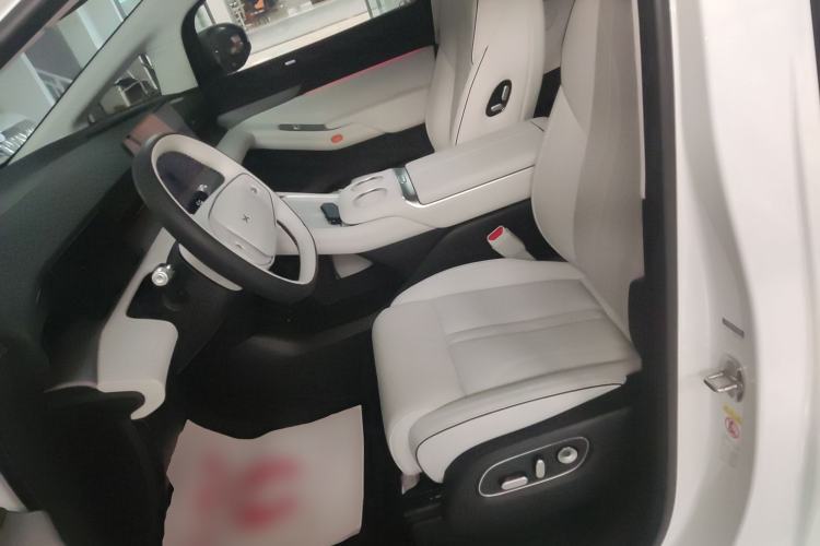 Used XPeng X9 2024 702 Ultra-Long Range Max
