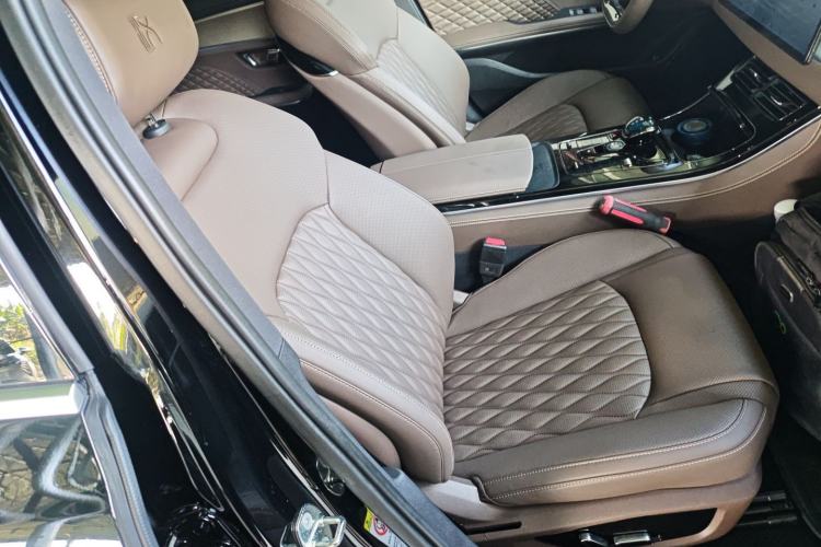 Used BYD Han 2023 EV Champion Edition 605KM Front-Drive Premium Model
