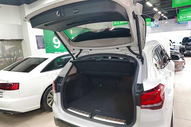 Used BMW X1 2021 sDrive25Li Leading Model
