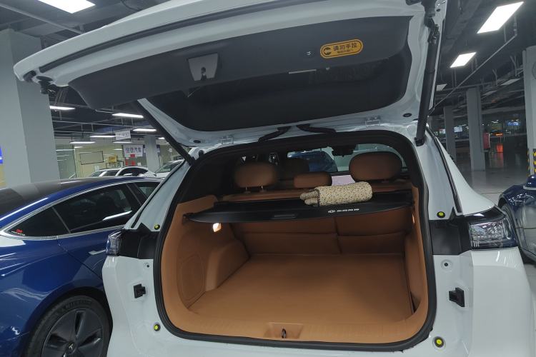 Used Dongfeng Aeolus Aeolus L8 2025 Model 185KM Dream Edition