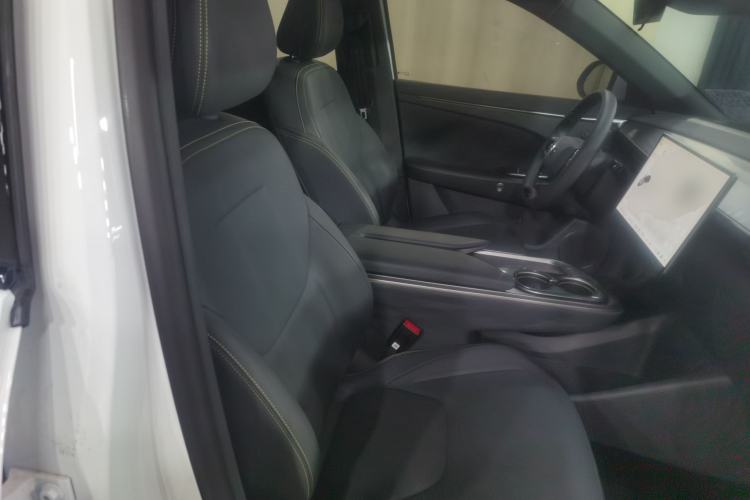 Used ARCFOX Alpha T5 2026 Model Range-Extended 1215 Yuanjing Smart Driving Version