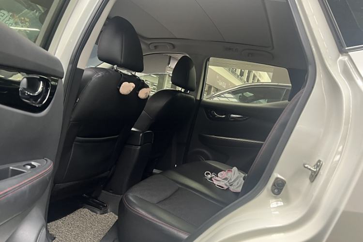 Used Nissan Qashqai 2016 2.0L CVT Luxury Edition
