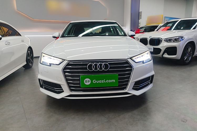 Used Audi A4L 2018 30th Anniversary Edition 40 TFSI Trendy Model