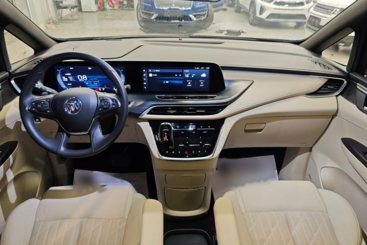 Used Buick GL8 2022 ES Landtrek 653T Flagship Model
