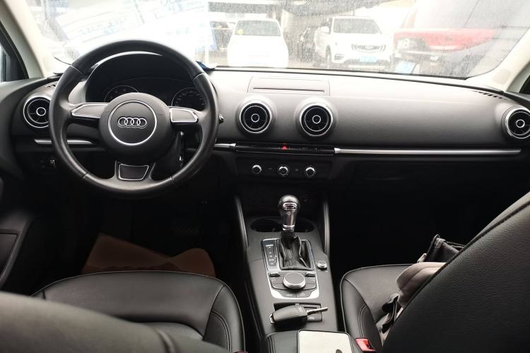 Used Audi A3 2016 Limousine 35 TFSI Ambition Edition
