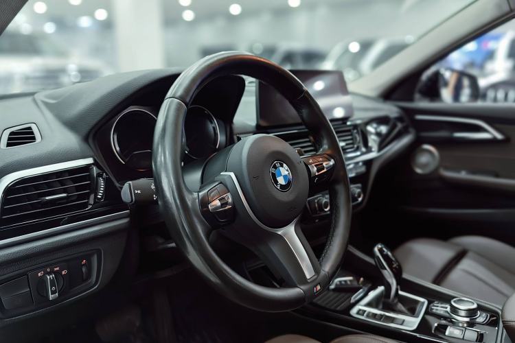 Used BMW 1 Series 2022 120i M Sport Night Edition
