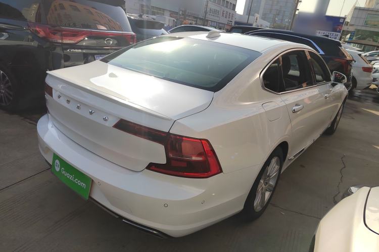 Used Volvo S90 2018 T4 Zhiyi Edition