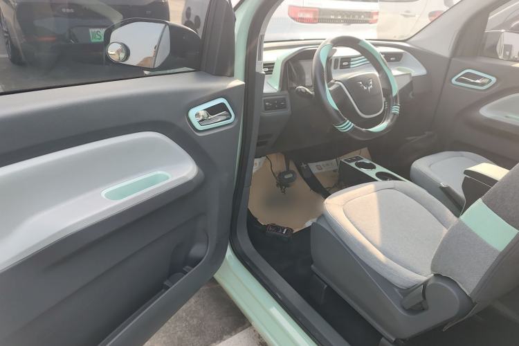 Used Wuling Hongguang MINIEV 2021 Macaron Premium Model – Lithium-NMC
