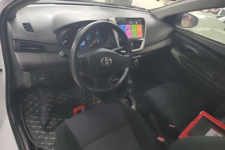 Used Toyota YARiS L 2016 Revised 1.5E CVT Charming Edition