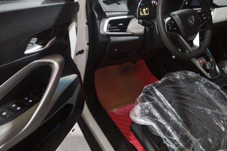 Used Baojun 510 2017 1.5L Automatic Fashion Model
