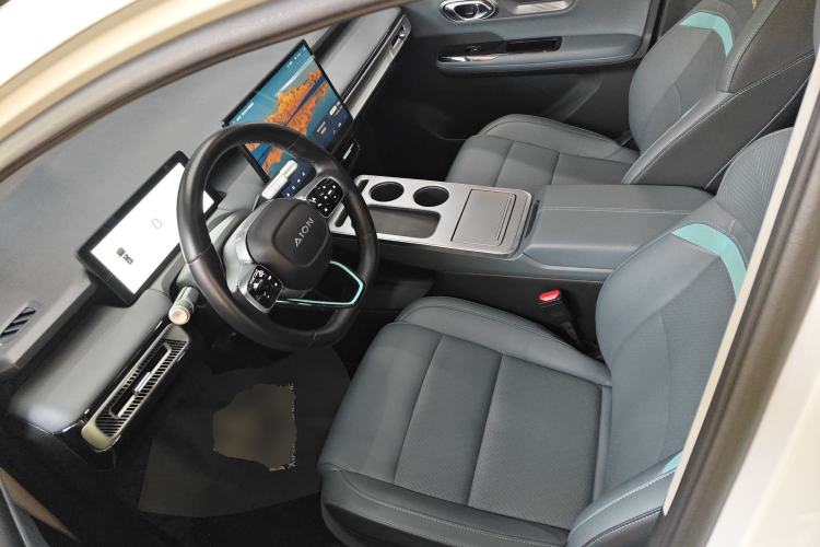 Used AION Y 2023 Younger Star Edition
